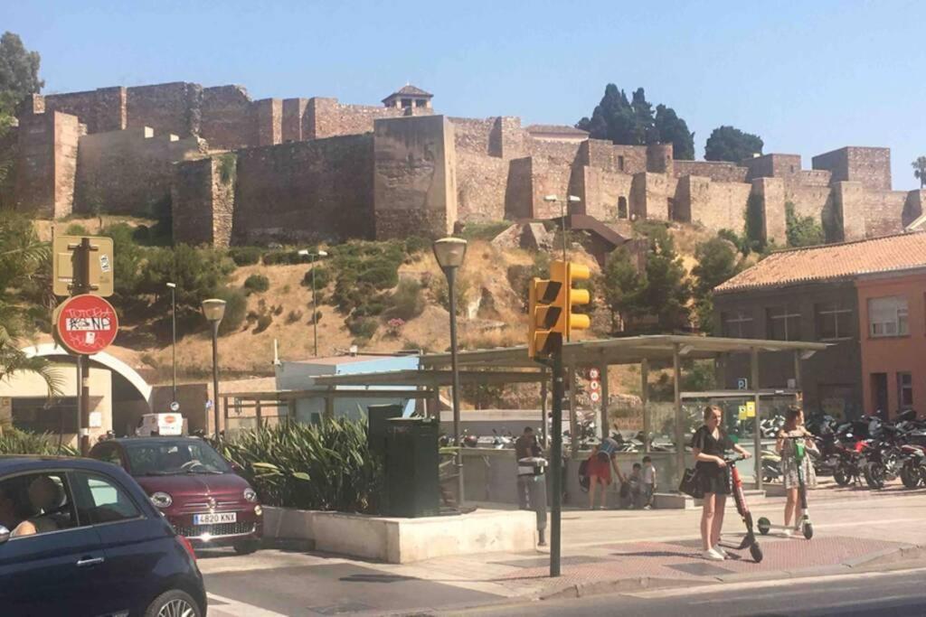 Confortable-Tranquilo Apartamento Junto Al Centro Málaga Kültér fotó