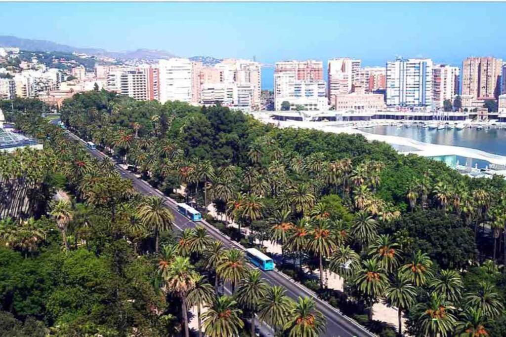 Confortable-Tranquilo Apartamento Junto Al Centro Málaga Kültér fotó